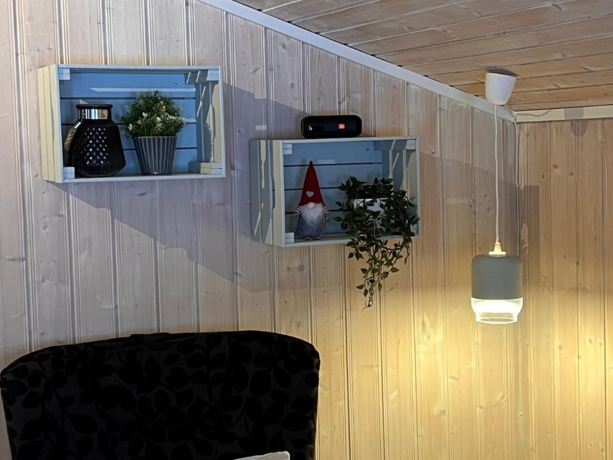 Vennebo - Koselig Liten Hytte Med Alle Fasiliteter Al Ngoại thất bức ảnh